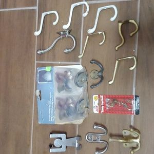Vintage to date Hooks (x13)